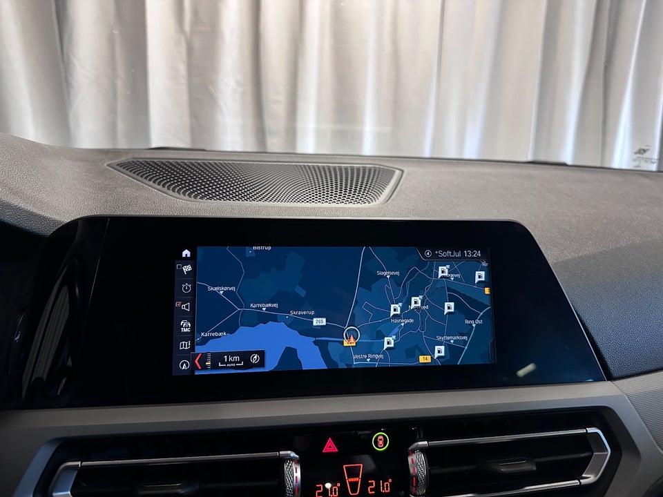 BMW 320d 2,0 Touring Advantage aut. 5d