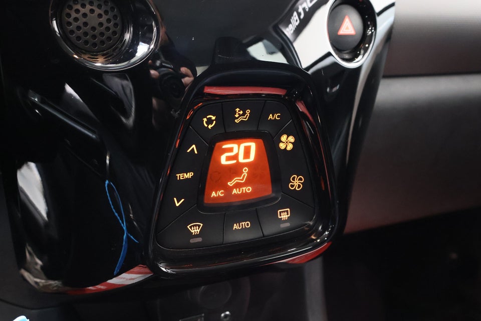 Peugeot 108 1,0 e-VTi 72 5d