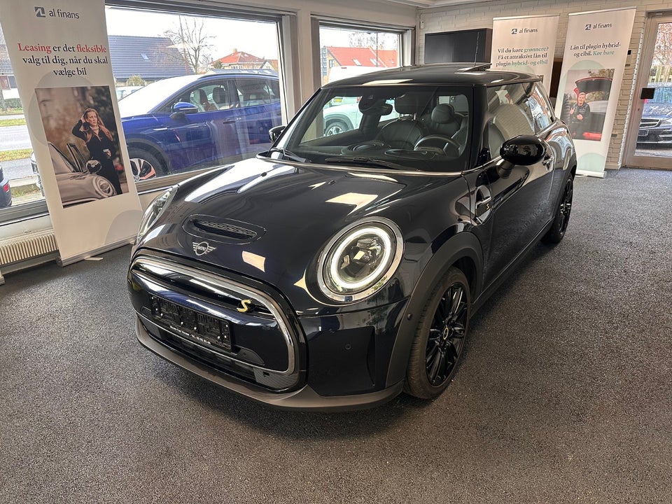 MINI Cooper SE Maximise 3d