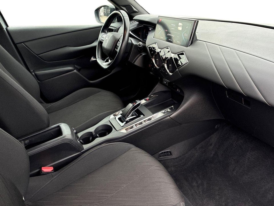 DS DS 3 CrossBack 50 E-Tense Chic 5d
