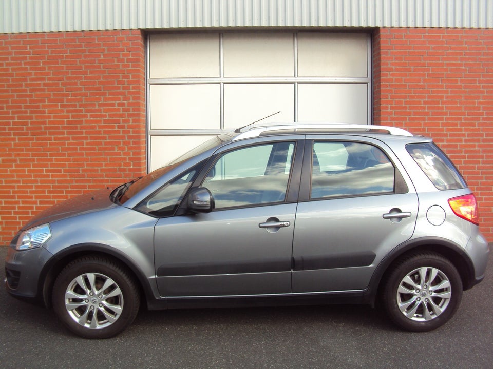 Suzuki SX4 1,6 CombiBack Tour 5d