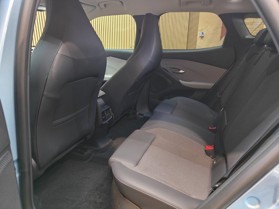 Ford Explorer 79 Select Extended Range 5d