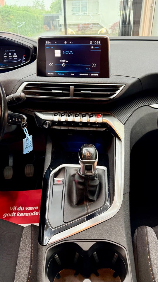 Peugeot 5008 1,2 e-THP 130 Allure 7prs 5d