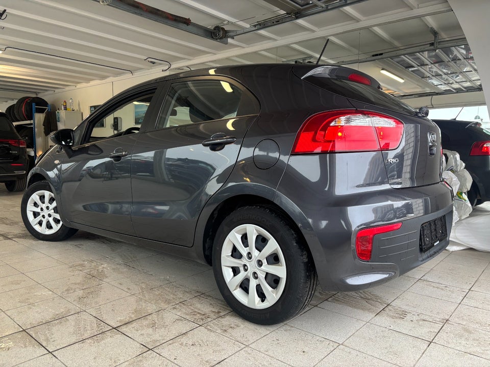 Kia Rio 1,1 CRDi 75 Style+ 5d