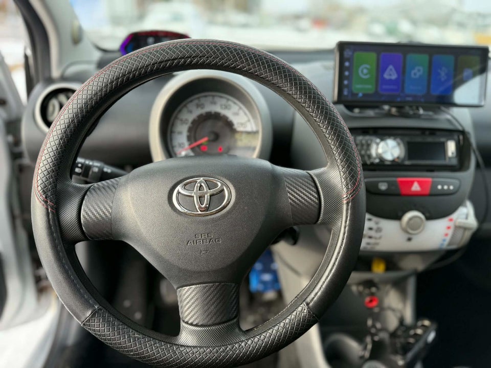 Toyota Aygo 1,0 Plus Sport 5d