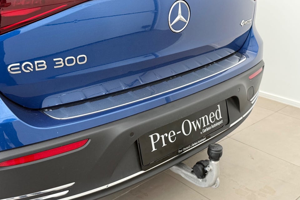 Mercedes EQB300 Progressive 4Matic 5d
