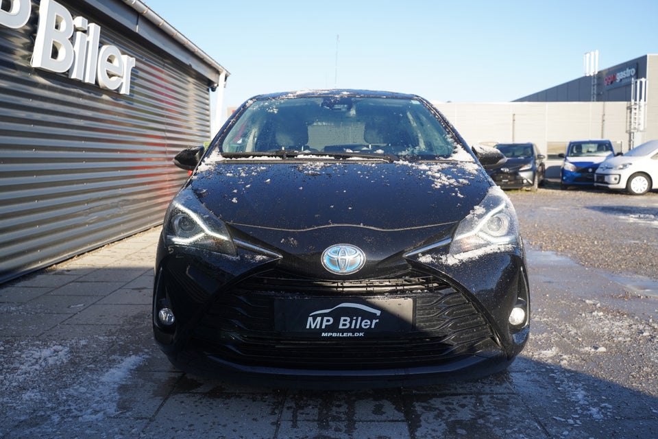 Toyota Yaris 1,5 Hybrid H3 Limited e-CVT 5d