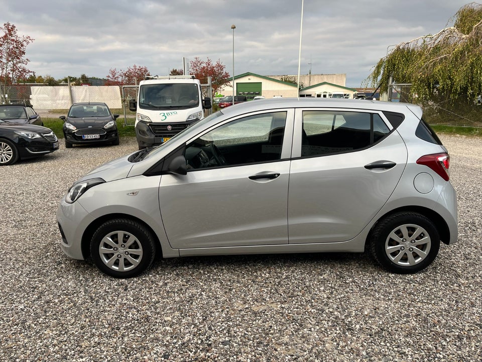 Hyundai i10 1,0 Move 5d