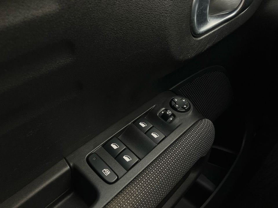 Citroën C3 Aircross 1,2 PureTech 110 Iconic EAT6 5d