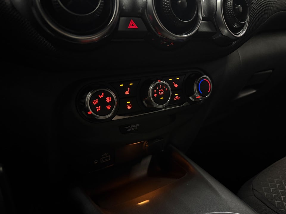 Nissan Juke 1,0 Dig-T 117 Tekna 5d