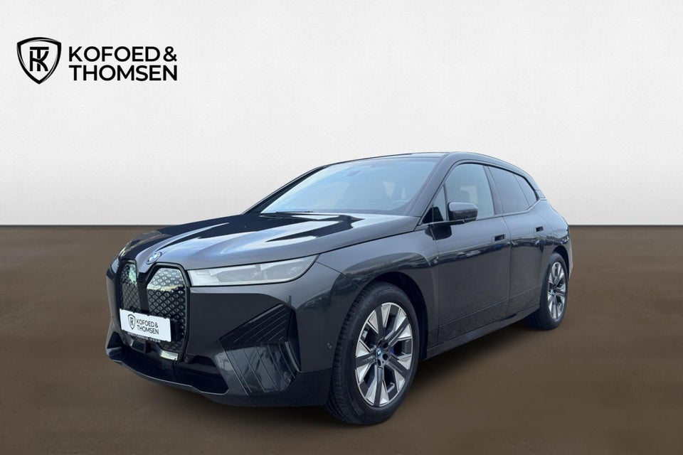 BMW iX xDrive40 5d