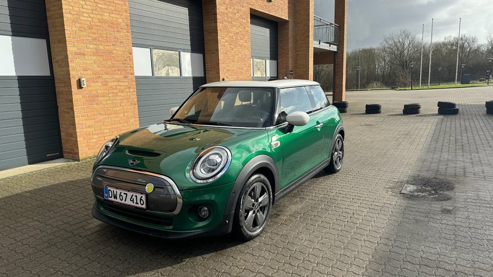 MINI Cooper SE Maximise 3d