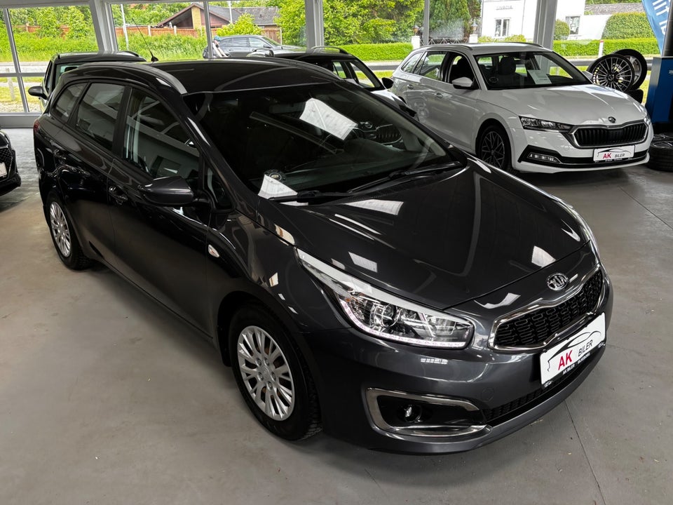 Kia Ceed 1,6 CRDi 136 Attraction SW DCT 5d