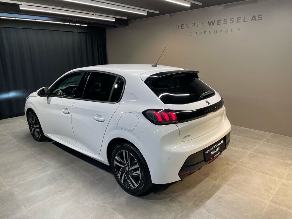 Peugeot 208 1,2 PureTech 100 Supreme+ 5d
