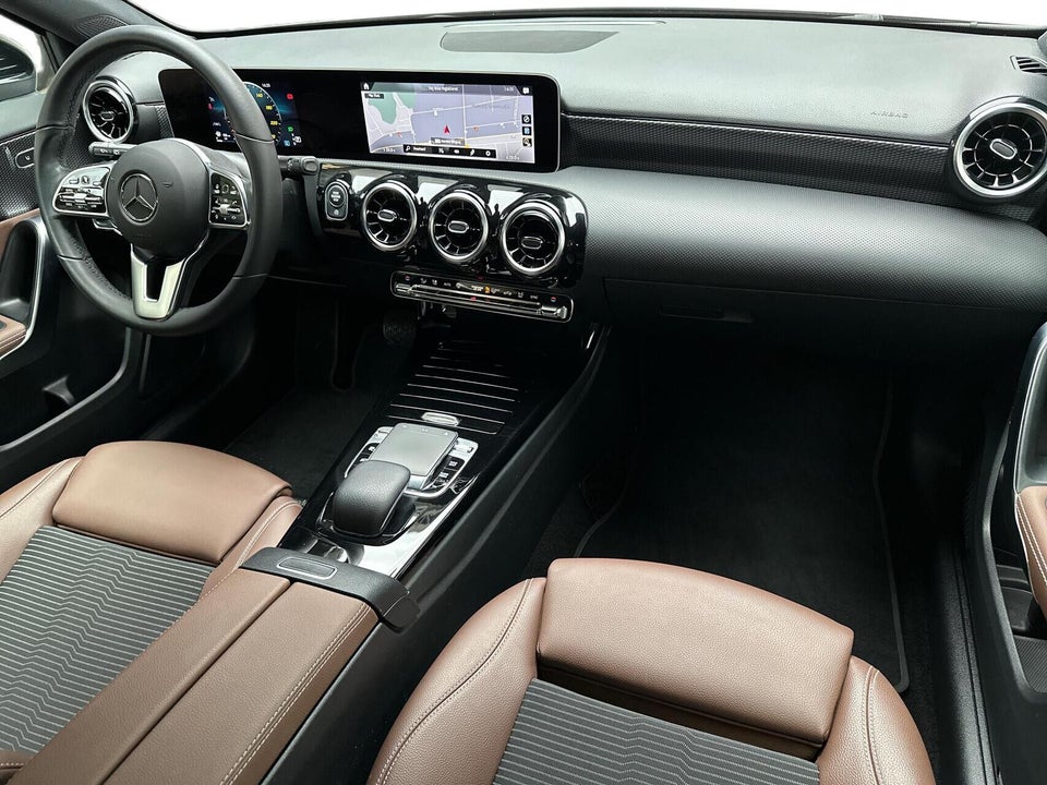 Mercedes A200 1,3 Progressive Line aut. 5d