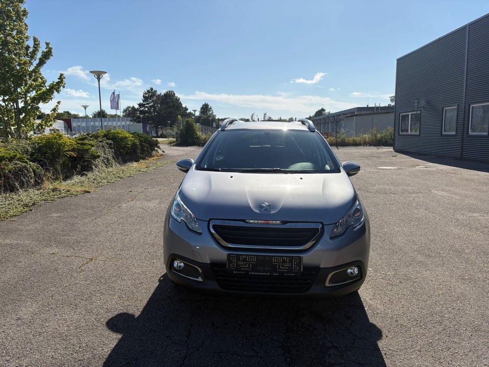 Peugeot 2008 1,2 VTi 82 Motion 5d