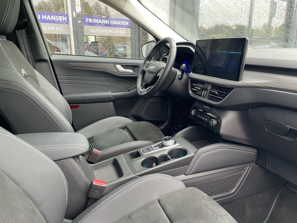 Ford Kuga 2,5 PHEV Active X CVT 5d
