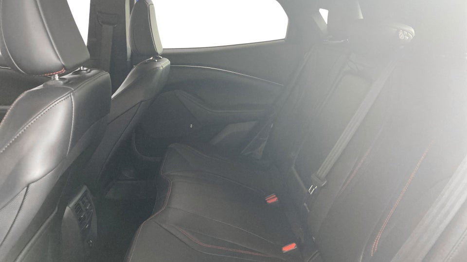 Ford Mustang Mach-E 75 Standard Range AWD 5d