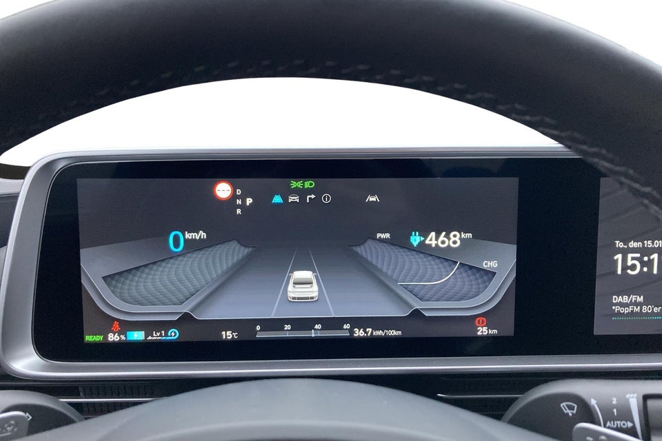 Hyundai Ioniq 6 77 Essential 4d