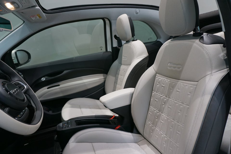 Fiat 500e 42 la Prima by Bocelli Cabrio 2d