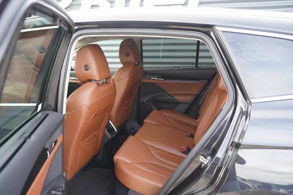 Skoda Enyaq 80 iV ecoSuite 5d