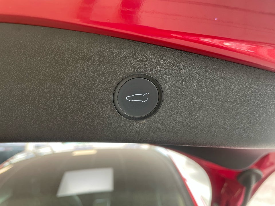 Tesla Model 3 Standard Range+ RWD 4d