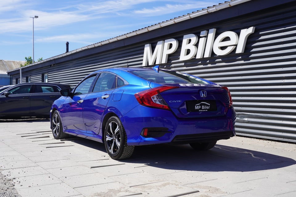 Honda Civic 1,6 i-DTEC Elegance 4d