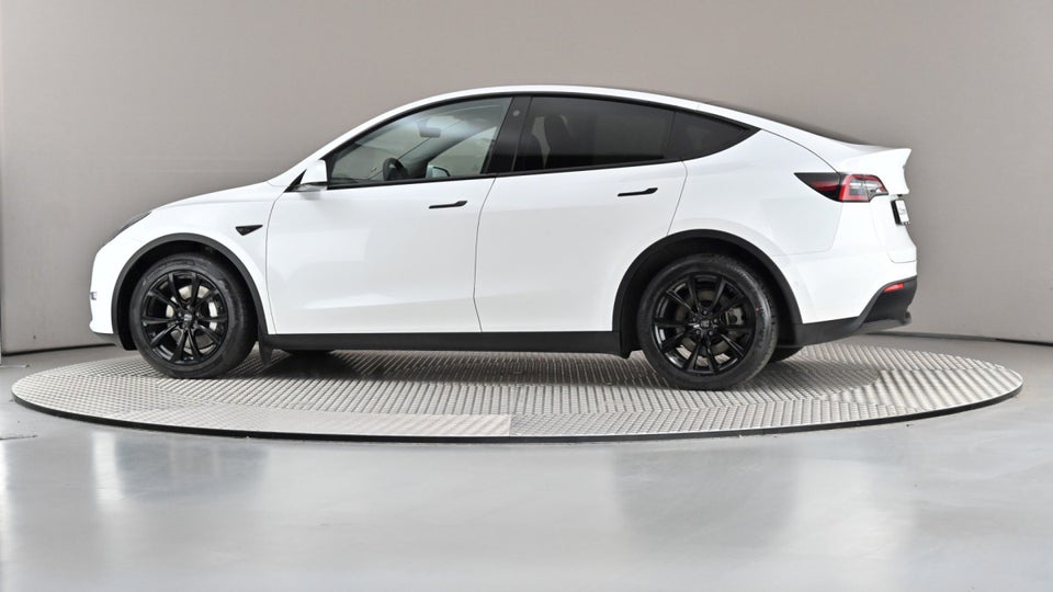 Tesla Model Y Long Range AWD 5d