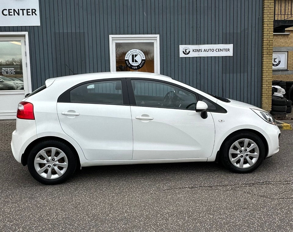 Kia Rio 1,2 CVVT Motion 5d