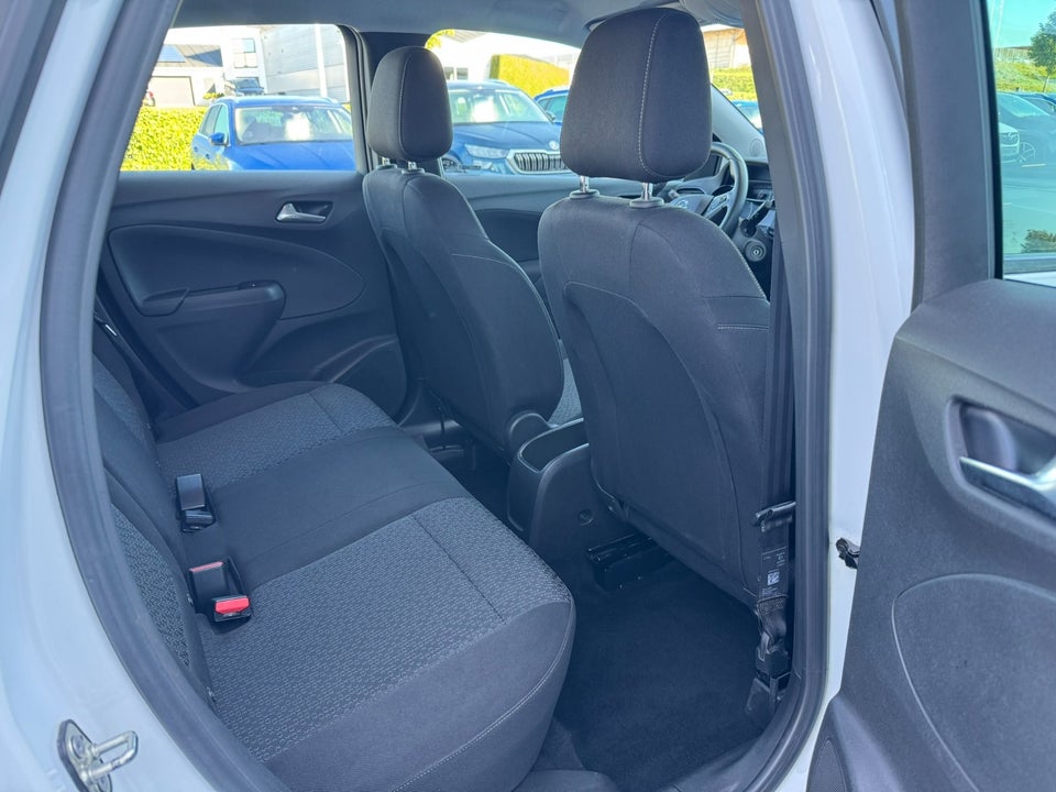 Opel Crossland X 1,2 T 110 Enjoy 5d