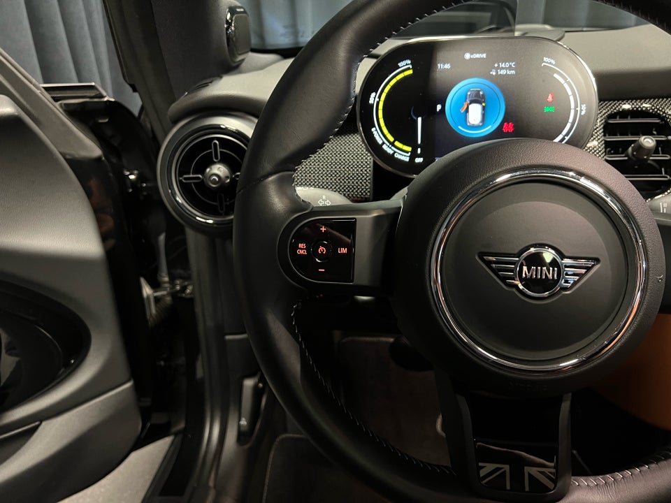 MINI Cooper SE Yours Trim 3d