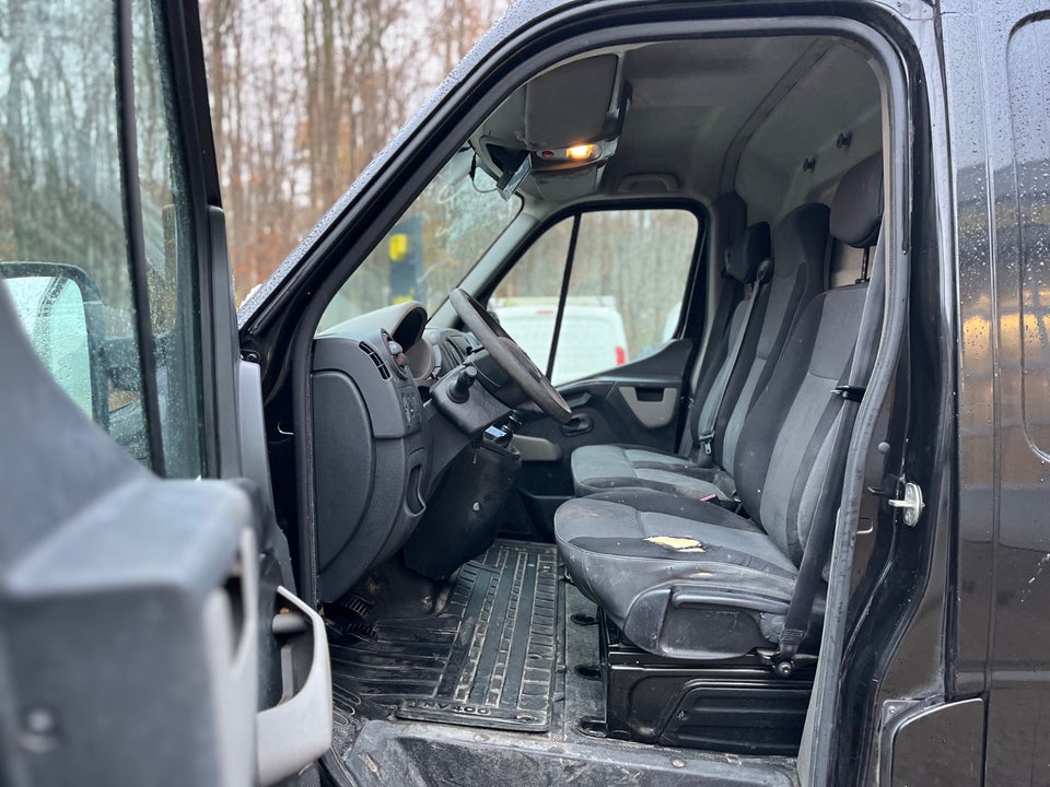 Nissan NV400 2,3 dCi 110 L1H1 Comfort Van 5d