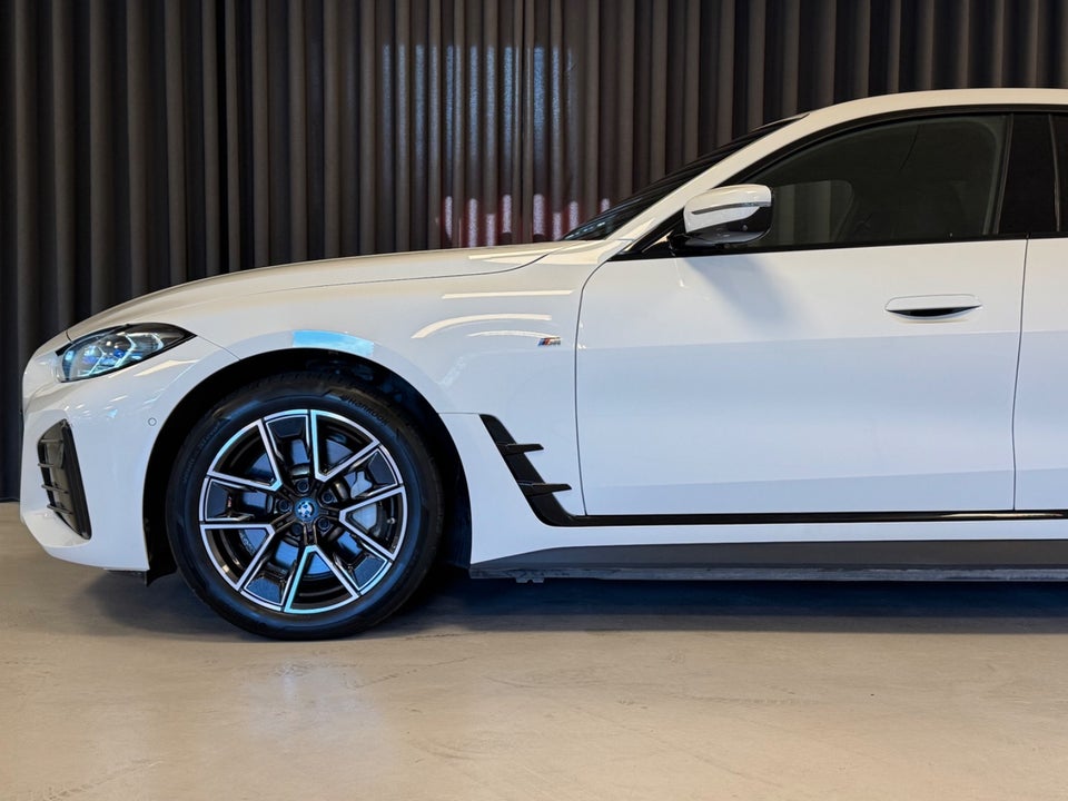 BMW i4 eDrive40 Fully Charged M-Sport 5d