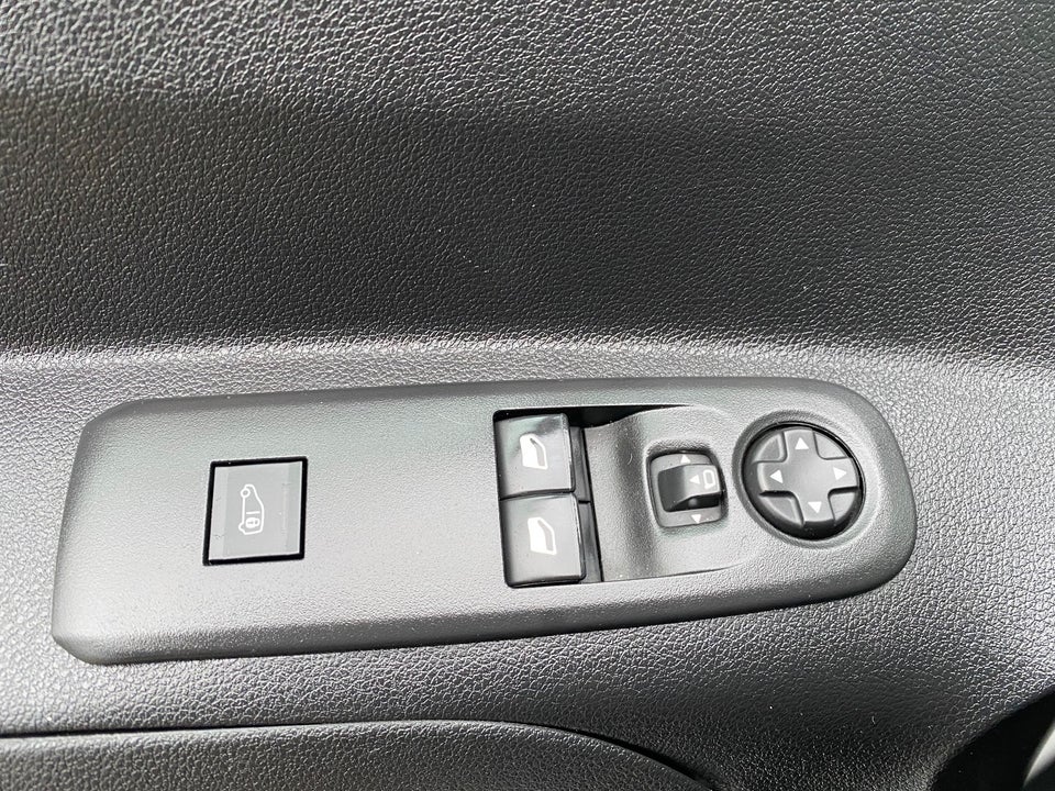 Peugeot Partner 1,5 BlueHDi 100 L2V2 Plus Van