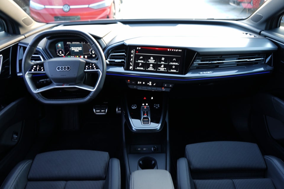 Audi Q4 e-tron 40 S-line 5d