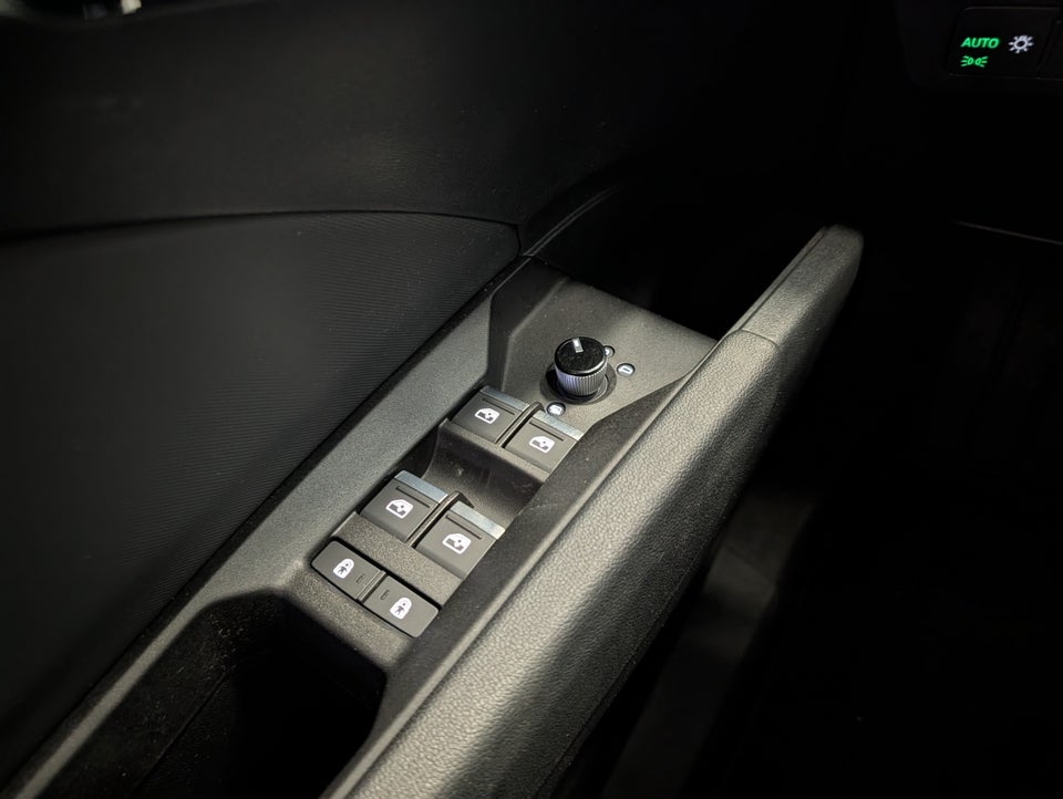 Audi Q4 e-tron 45 S-line 5d