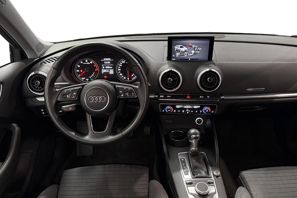 Audi A3 35 TFSi Sport Limited Sportback S-tr. 5d