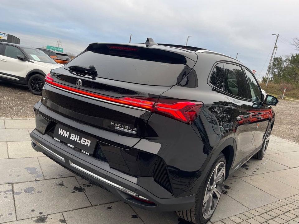 MG Marvel R Luxury 5d