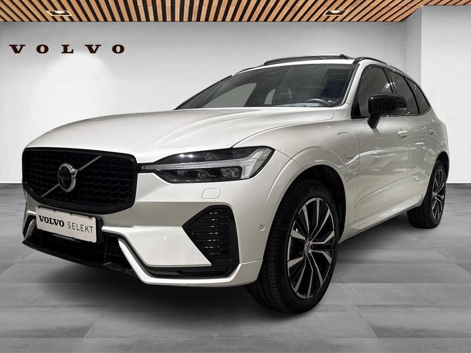 Volvo XC60 2,0 T6 ReCharge Plus Dark aut. AWD 5d