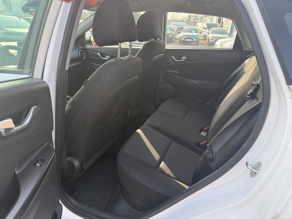 Hyundai Kona 1,0 T-GDi Essential DCT 5d