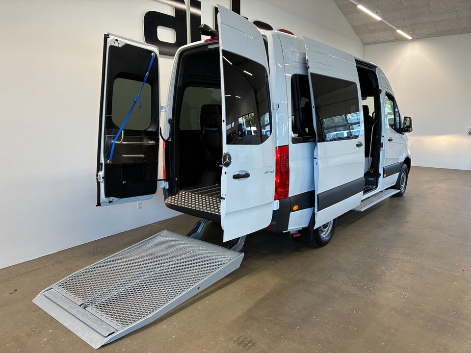 Mercedes Sprinter 317 2,0 CDi A2 Tourer PRO aut. RWD