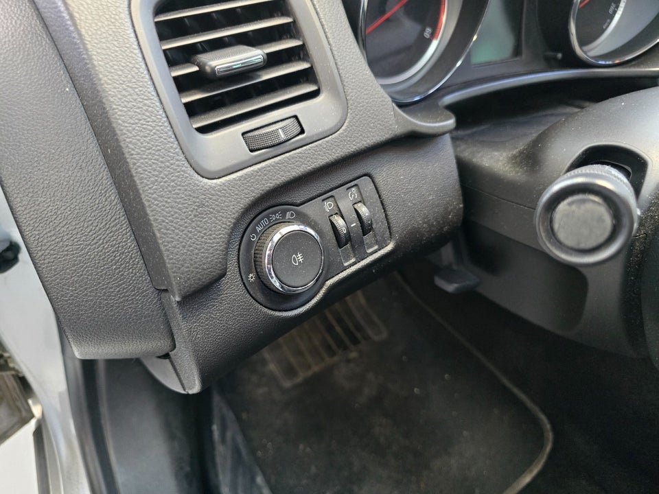 Opel Insignia 2,0 CDTi 160 Cosmo Sports Tourer aut. 5d