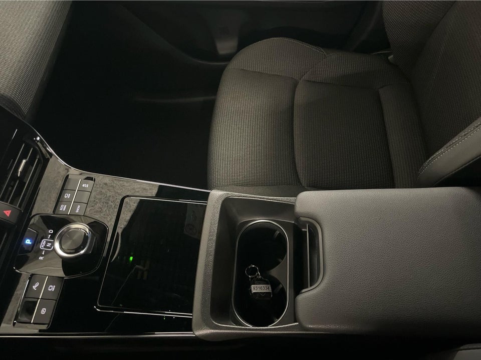 Toyota bZ4X Active 5d