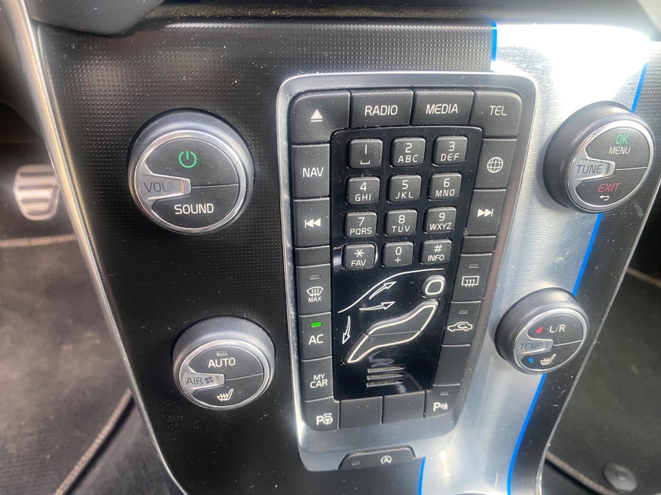 Volvo V40 2,0 D4 190 R-Design Drive-E 5d