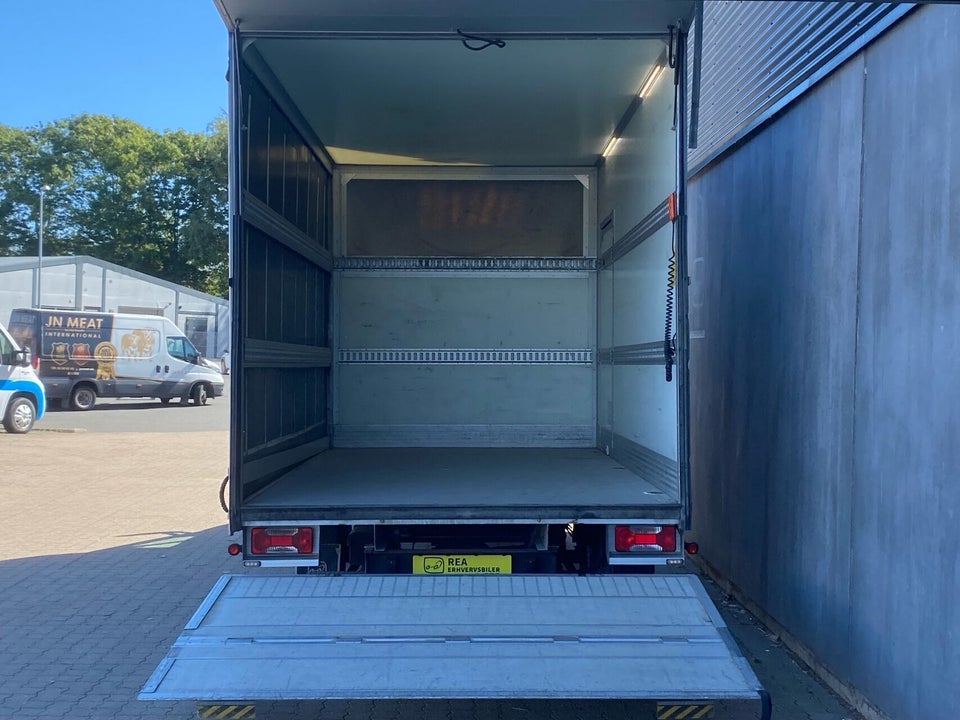 Iveco Daily 3,0 35S21 4100mm Lad AG8 2d