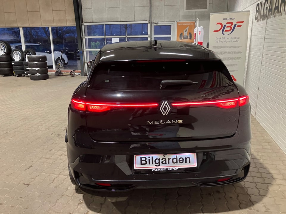 Renault Megane E-Tech 60 Techno 5d