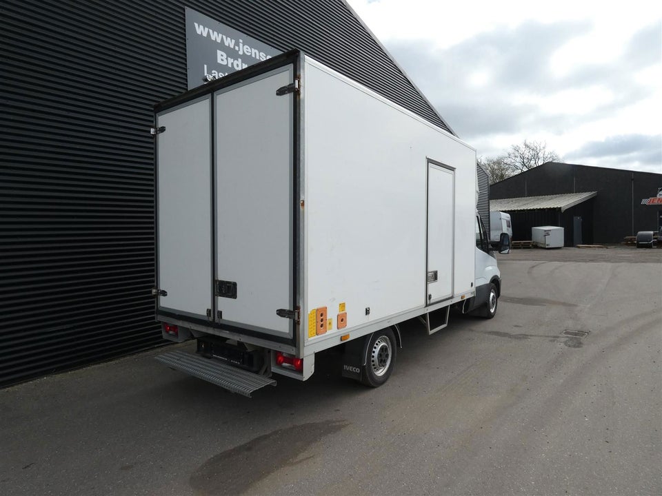 Iveco Daily 3,0 35S17 Alukasse m/lift AG8 2d