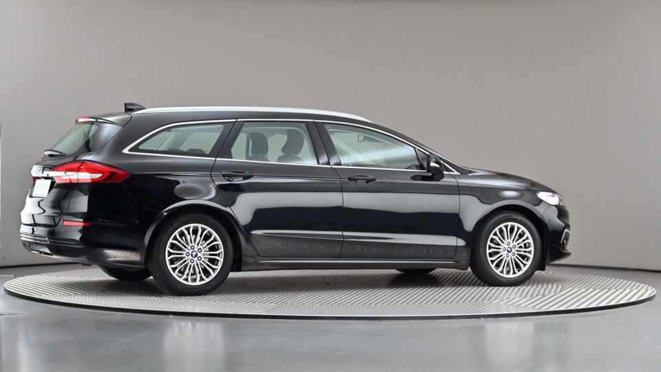 Ford Mondeo 2,0 HEV Titanium stc. CVT 5d