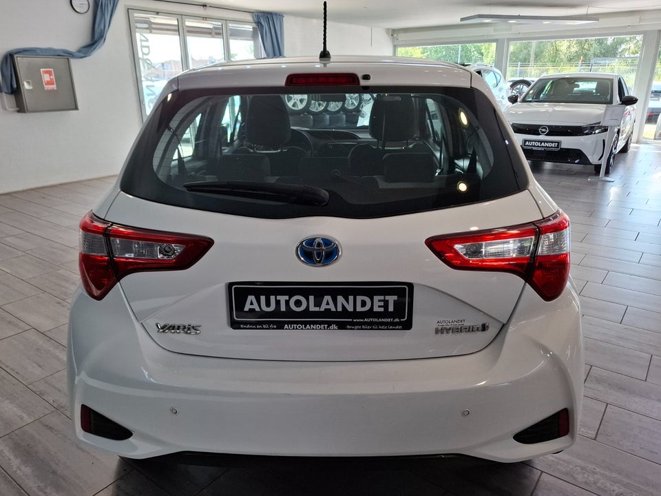 Toyota Yaris 1,5 Hybrid H2 e-CVT 5d
