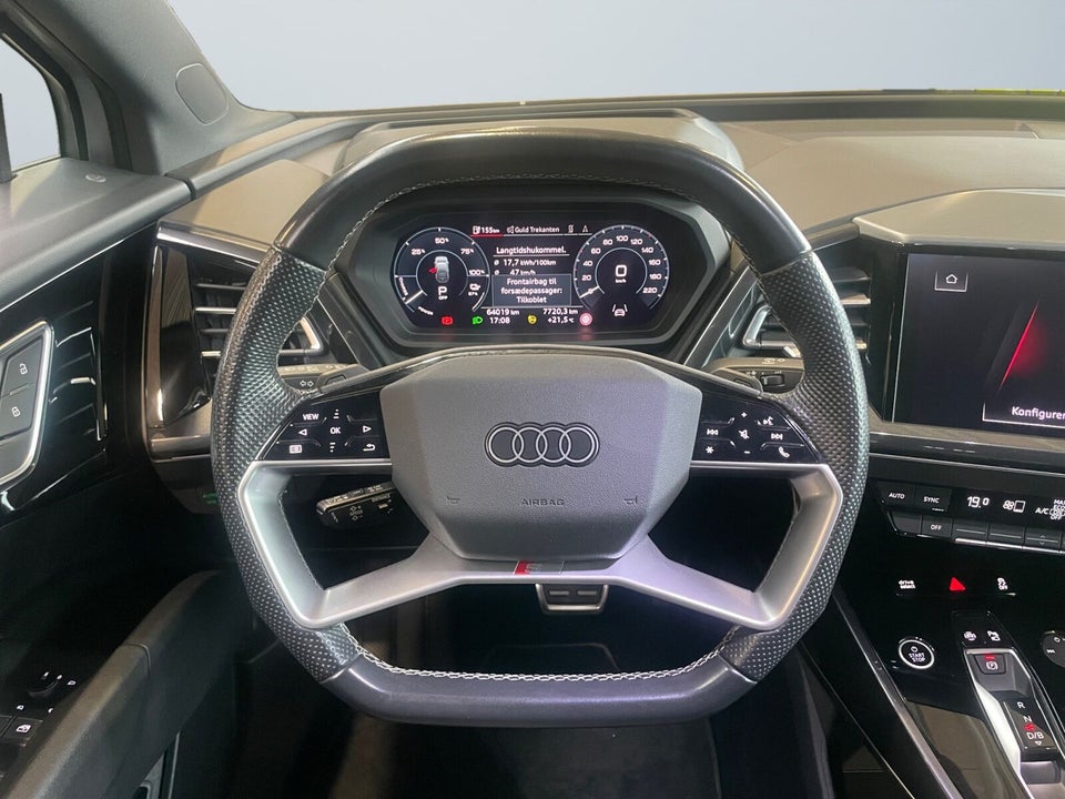 Audi Q4 e-tron 35 S-line Sportback 5d